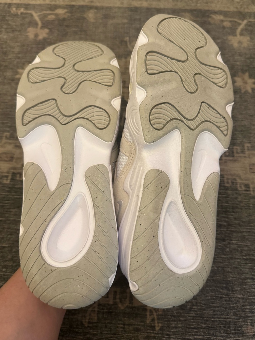 Nike Tech Hera Low Top Lace-Up Sneaker Mesh/Rubber White/Beige DR9761-100 - Picture 7 of 8